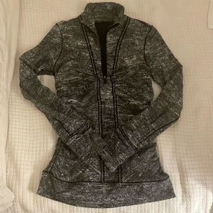 Lululemon Pullover